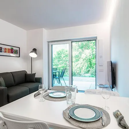 My Venini - By Myhomeincomo Apartman Como